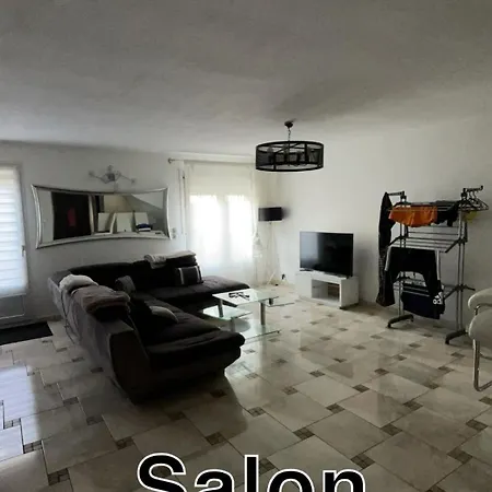 Maison Calme Pour Personne Serieuse Et Propre 아파트 *